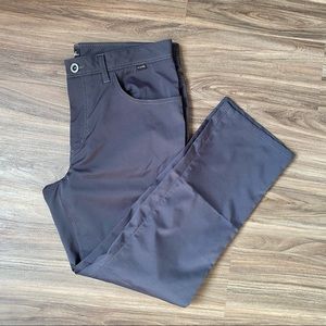 TRAVIS MATHEW Men’s Golf PANTS 34 x 30 Grey